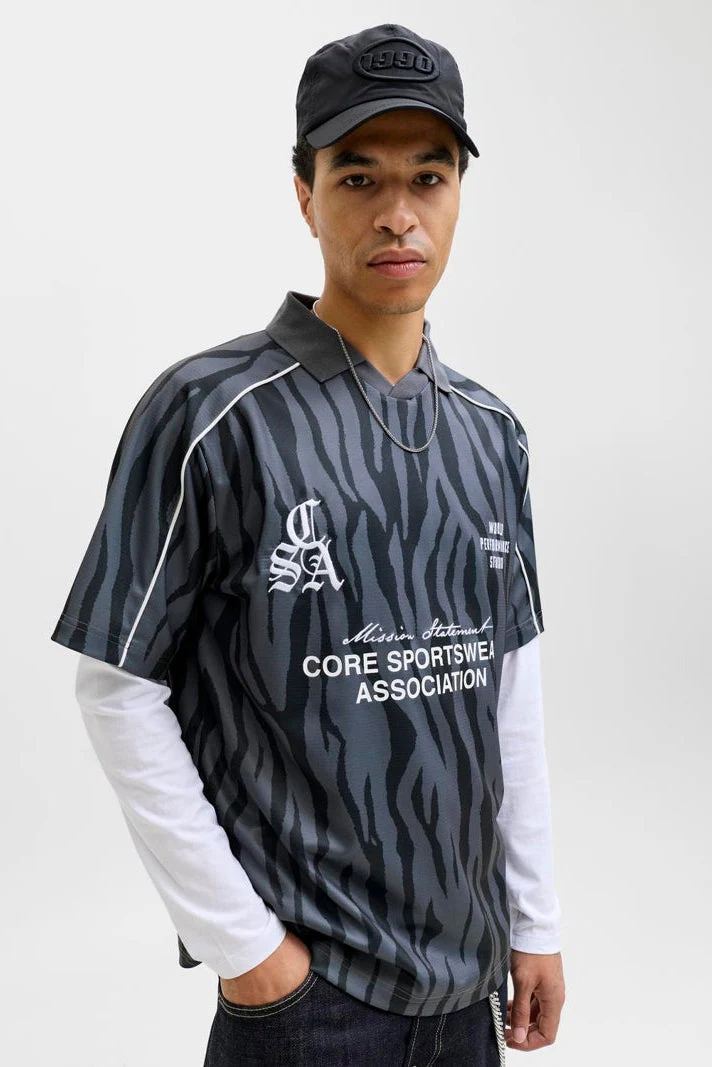 Jack & Jones Codust Piping Football Open Collar SS Black - Image 4