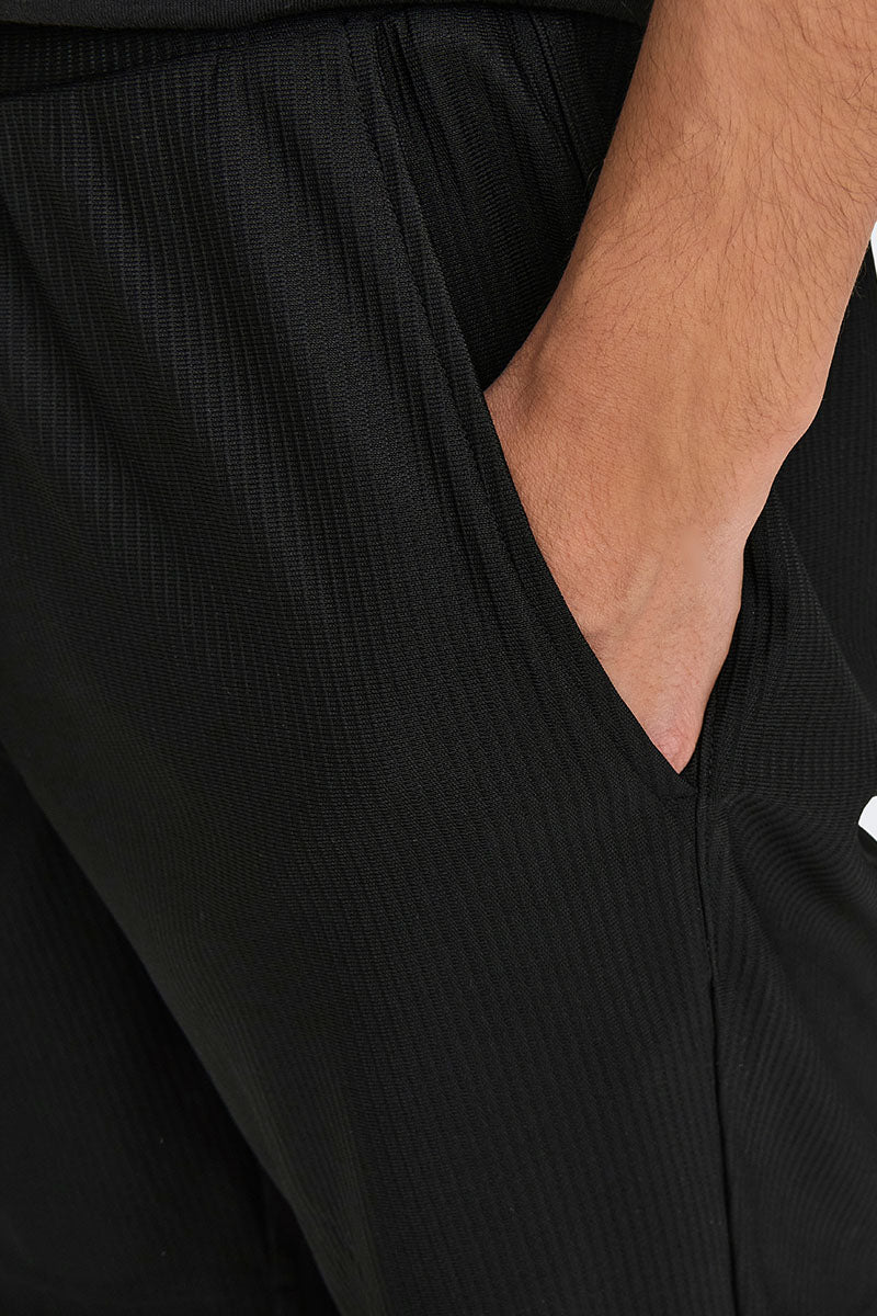 ONLY & SONS Tel Regular Plizze Shorts Black - Image 4