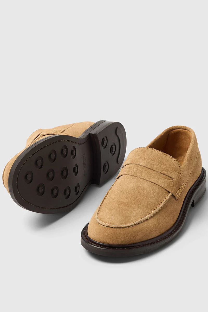 Selected Carter Suede Low Penny Loafer Warm Sand - Image 2