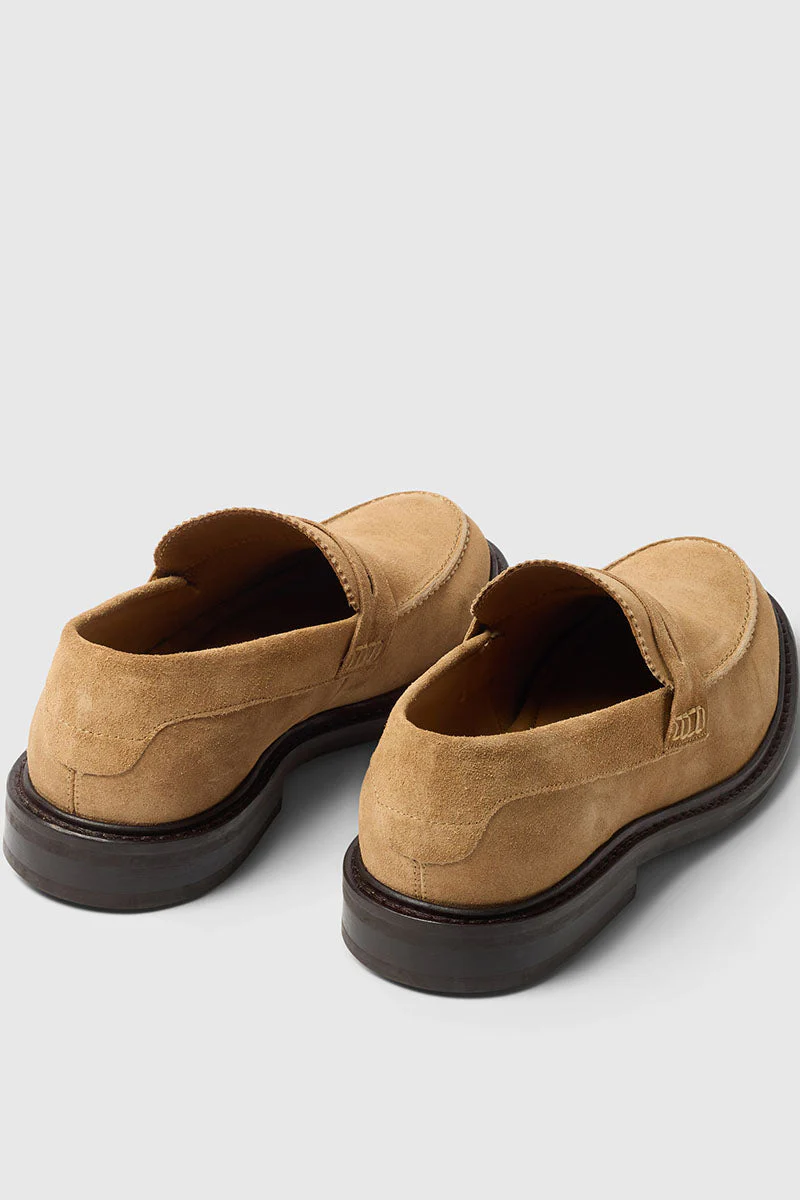 Selected Carter Suede Low Penny Loafer Warm Sand - Image 4
