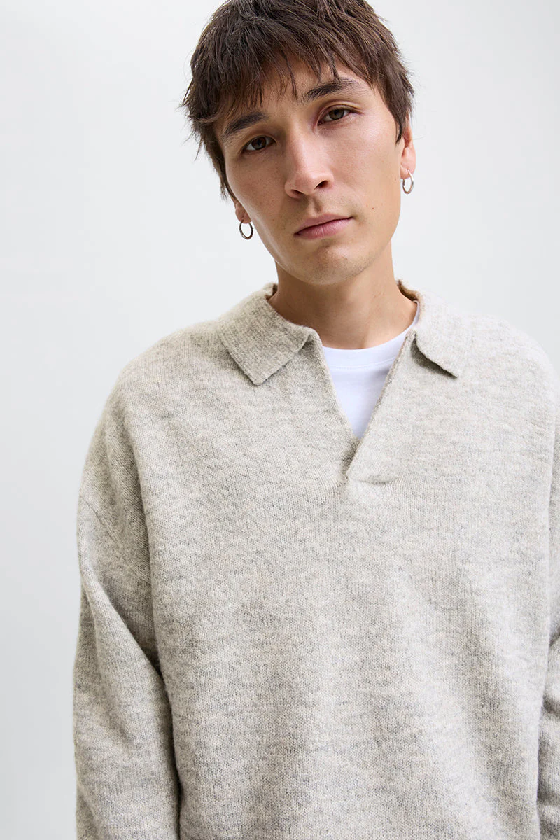 Jack & Jones Soho Ollie Knit Split Neck Light Grey Melange - Image 3
