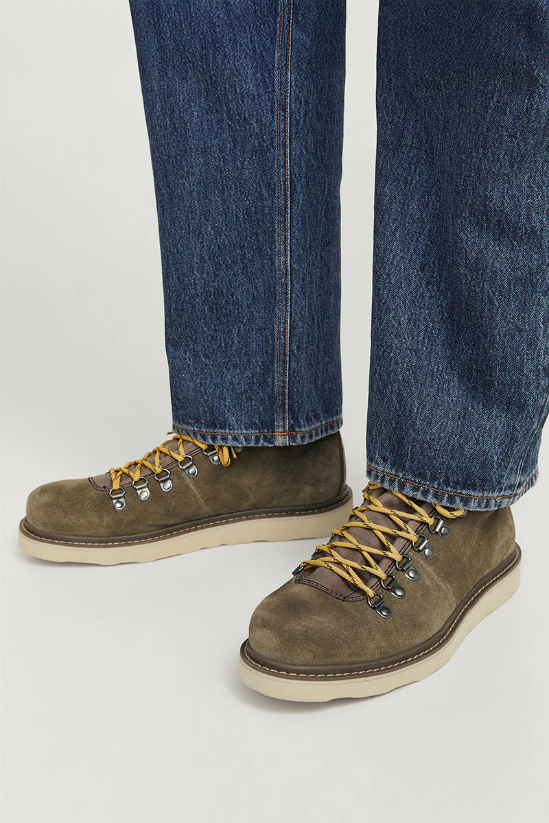 Jack & Jones Chorlton Suede Boots Olive Night - Image 2