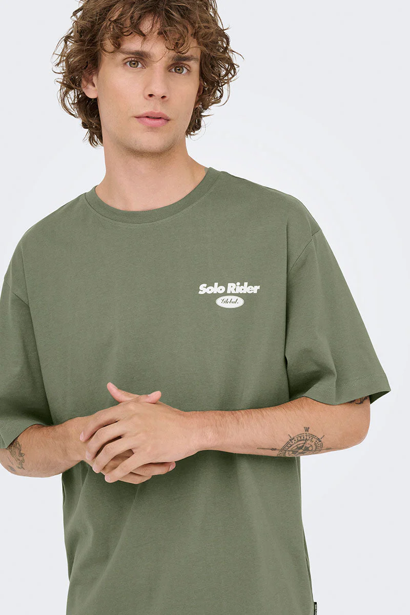 ONLY & SONS Nathan Backprint Relaxed Fit Tee Agave Green Slow - Image 4