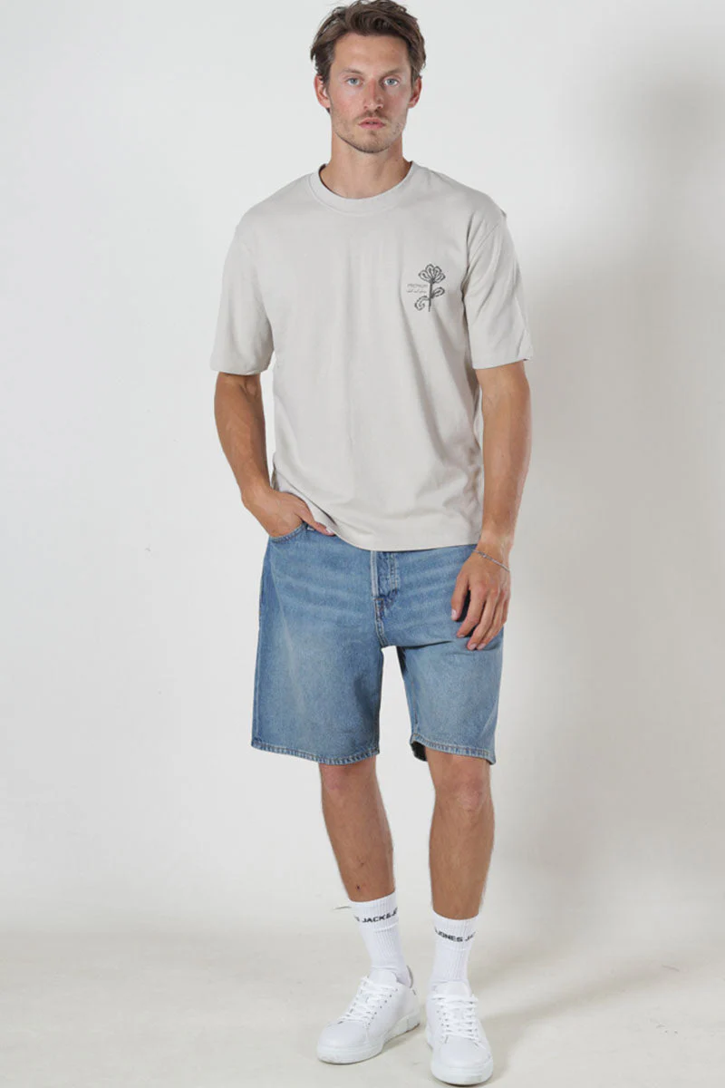 Jack & Jones Kyle Relaxed Fit Tee Silver Lining - Image 3