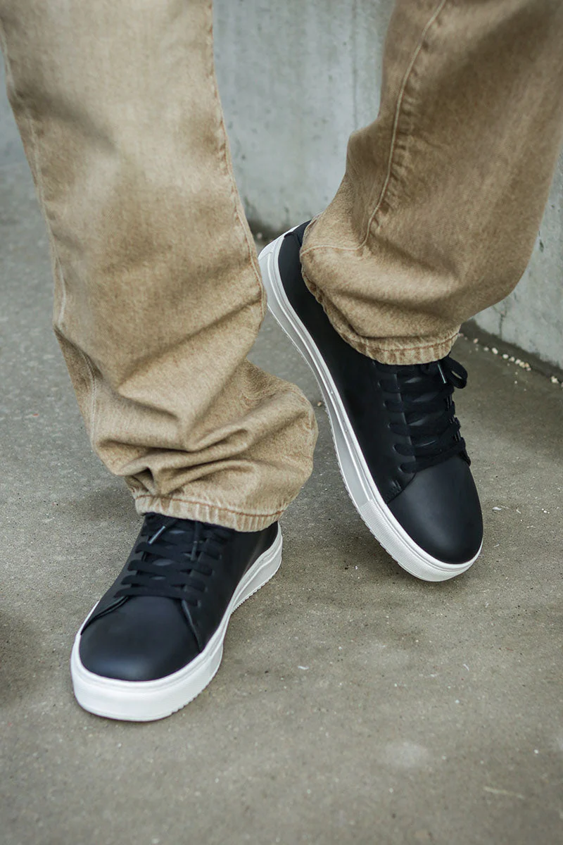 Liebhaveri Liberty Sneaker Black - Image 2